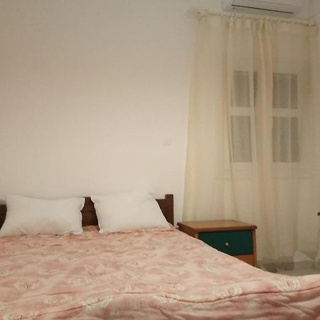 אגיוס יואניס פריסטרון Vacation House In Stroggili מראה חיצוני תמונה